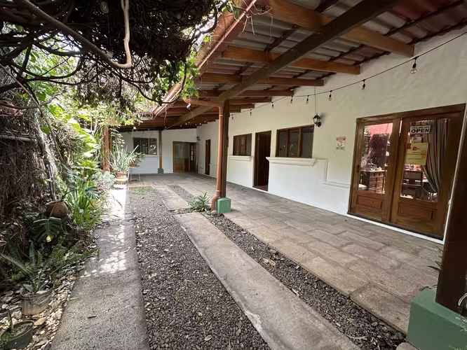 Local Comercial en Santa Ana - Imagen 3