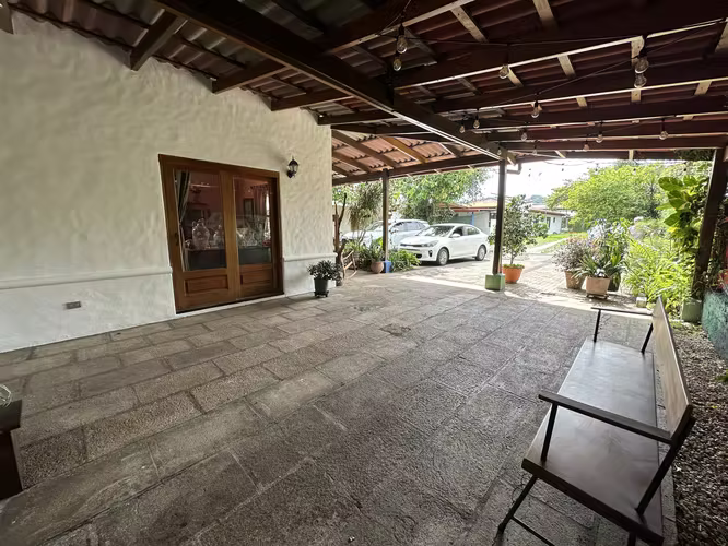 Local Comercial en Santa Ana - Imagen 4