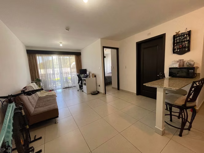 Apartamento en venta con vista a las montañas y excelente ubicación #23-2150 GS - Imagen 2