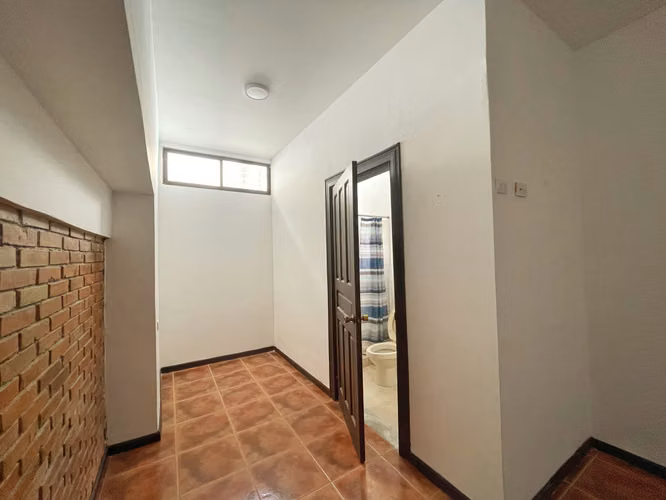 PROPIEDAD CON 5 APARTAMENTO EN VENTA - CURRIDABAT! P573 - Imagen 8