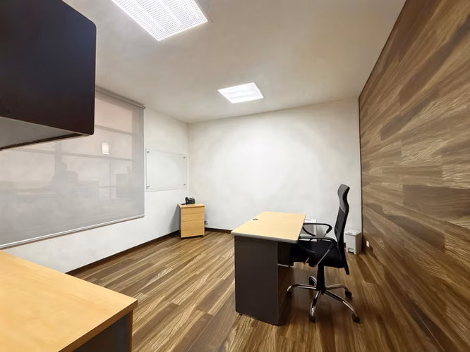 ALQUILER DE 2 OFICINAS EQUIPADAS EN BARRIO DENT, SAN JOSÉ - Imagen 9