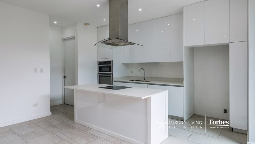 21443 - Casa 3 habitaciones, un nivel con jardín y piscina, Santa Ana - Imagen 2