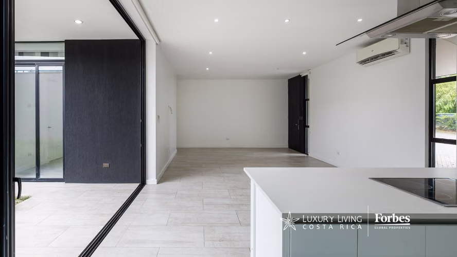 21443 - Casa 3 habitaciones, un nivel con jardín y piscina, Santa Ana - Imagen 4