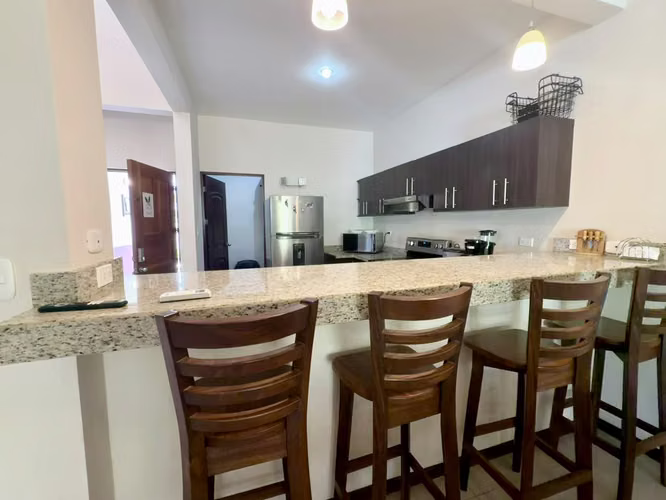 EN RENTA – RESIDENCIA EXCLUSIVA EN LOMA VERDE, SANTA ROSA, TAMARINDO - Imagen 5