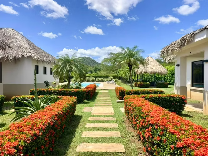 EN RENTA – RESIDENCIA EXCLUSIVA EN LOMA VERDE, SANTA ROSA, TAMARINDO - Imagen 14