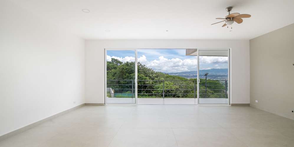 Casa 4 habs en Escazú Condominio Lomas 2370 vista montaña y piscina - Imagen 2