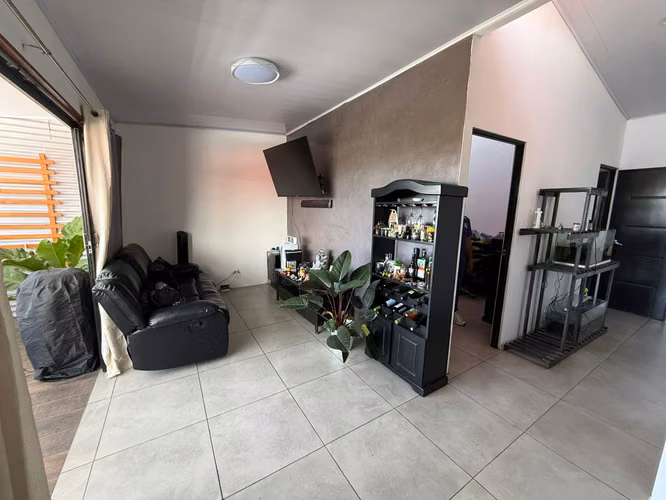 Venta de casa en San Miguel Santo Domingo Heredia
