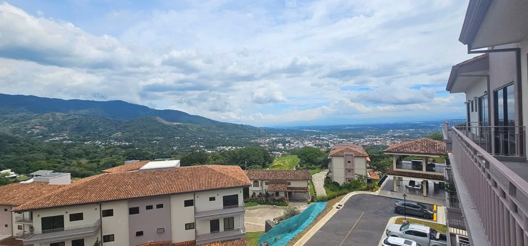Venta de espectacular penthouse nuevo con vista panoramica en Santa Ana, Alto de las Palomas - Imagen 16