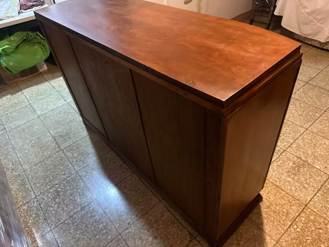 Mueblé en Cedro