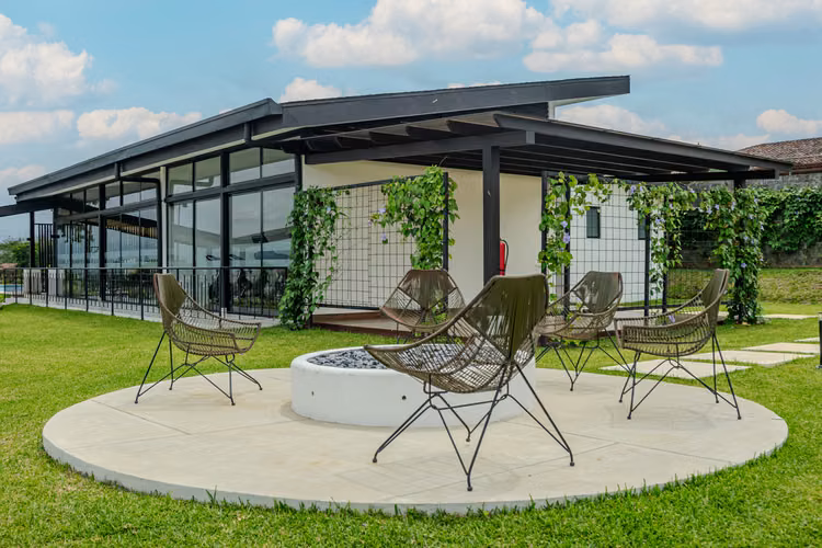 Lote Premium de 844 m² en Condominio Espavel, La Guácima