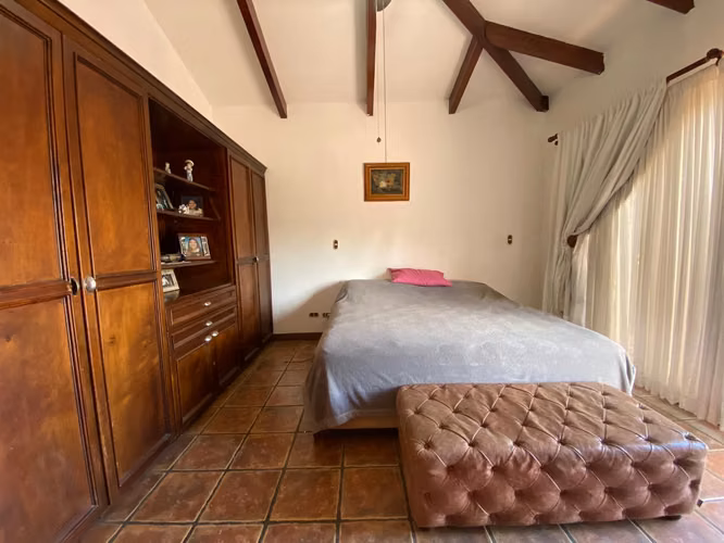 Se vende casa en condominio en Escazú - Imagen 8