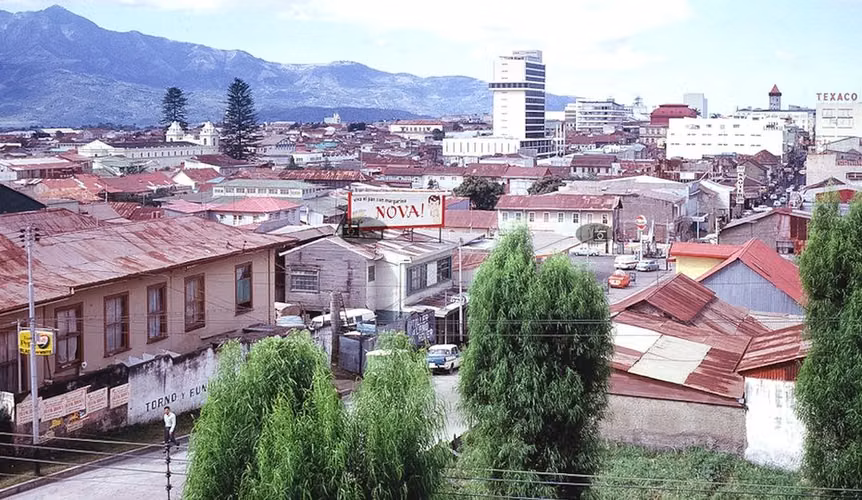 Barrio Otoya estudio dos niveles  para REMODELAR