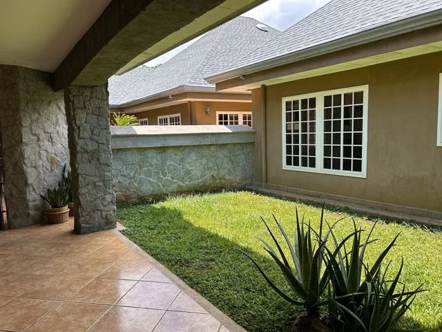 Venta de Propiedad lujosa en Hacienda Los Reyes - La Guácima. 26-1951 - Imagen 11