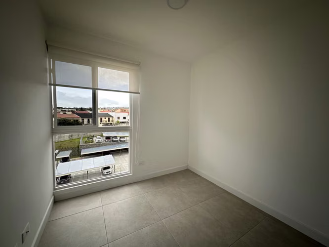Alquilo  Apartamento Piso 7 full extras / doble balcón / Monte Alto Curridabat - Imagen 6