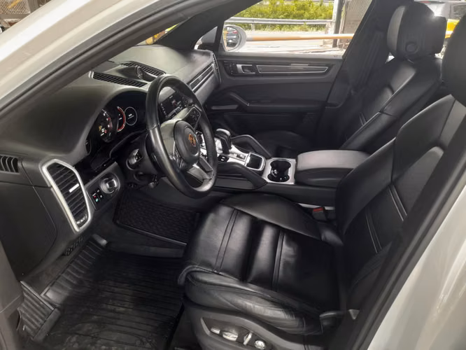 PORSCHE CAYENNE E-HYBRID - Imagen 7