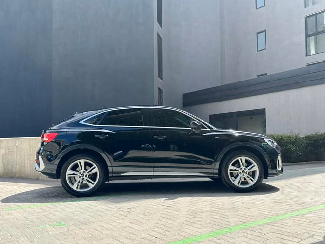 AUDI Q3 PAQUETE S-LINE
