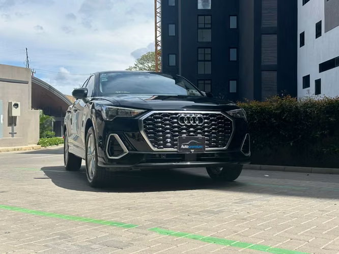 AUDI Q3 PAQUETE S-LINE