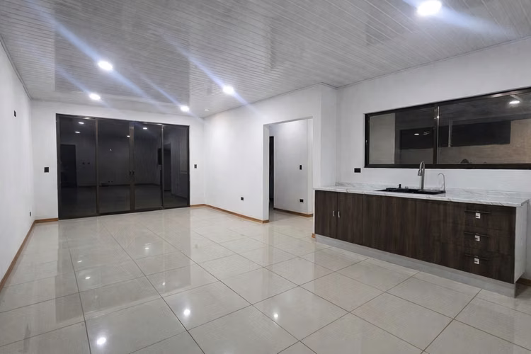 Se Vende Casa en San Gabriel de Aserrí con Vista a las Montañas-1 - Imagen 11