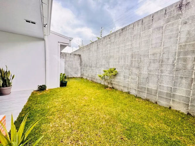 id # 42826 Casa de una planta Condominio Ayarco 385 - Imagen 3