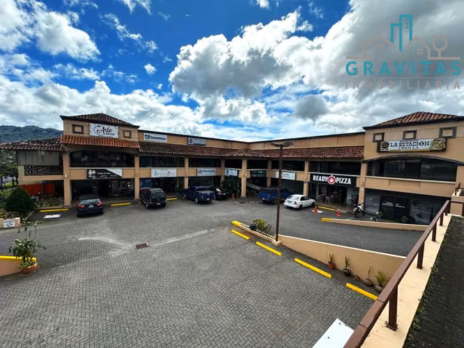 Locales comerciales en alquiler en Tres Ríos | Plaza Comercial ID 194 - Imagen 1