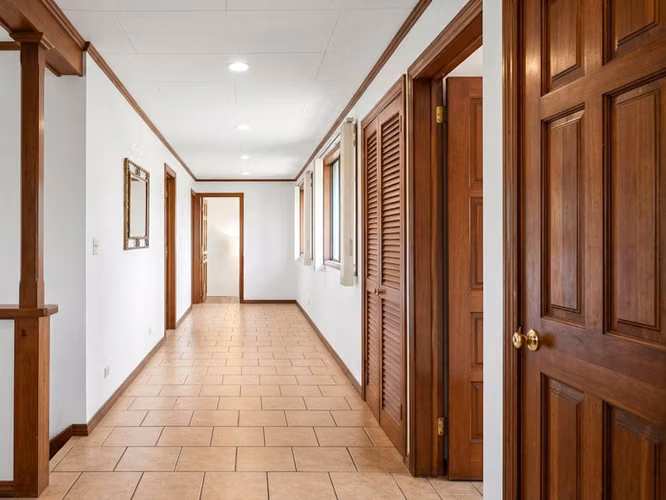 ALQUILER DE CASA EN ROHMOSER CON USO DE SUELO COMERCIAL - Imagen 17