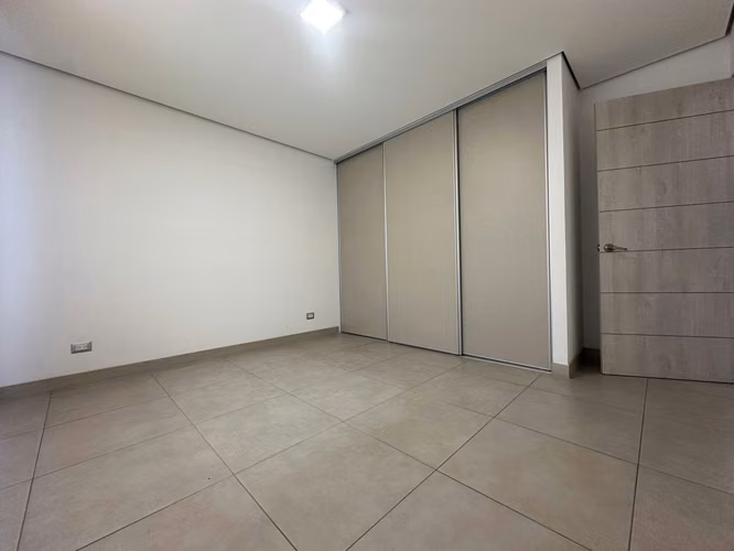 ALQUILER DE CASA EN CONDOMINIO EN GUACHIPELÍN, ESCAZU - Imagen 18