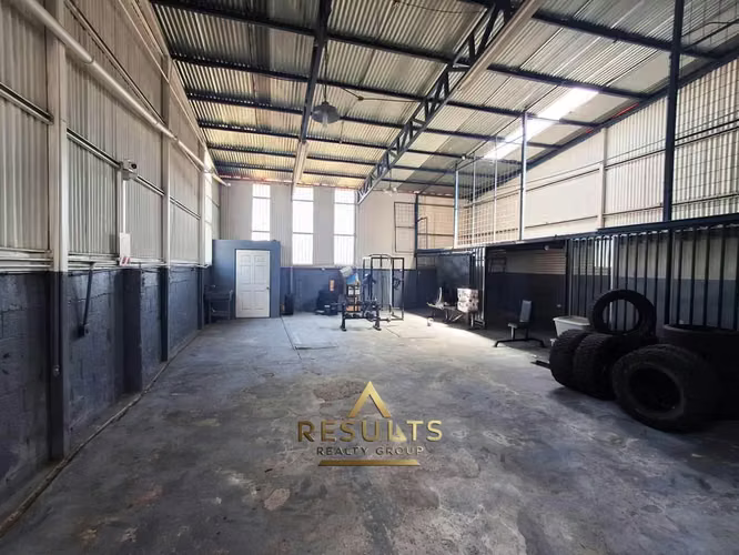 NEW! 400m2 Commercial Bodega - Central Grecia - Imagen 4