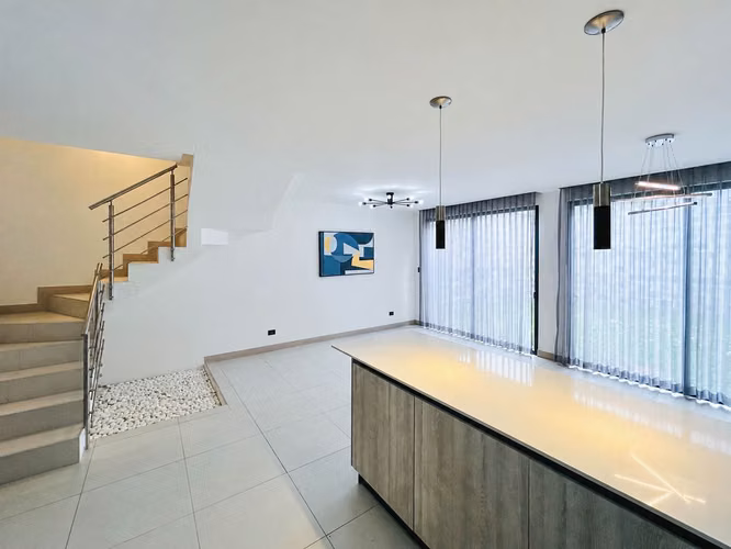 VENTA DE CASA EN CONDOMINIO LINDORA VILLAGE SANTA ANA
