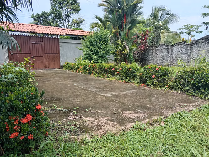 Venta de Lote en Parrita, Quepos, Puntarenas