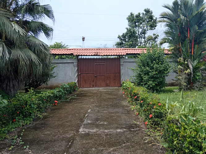 Venta de Lote en Parrita, Quepos, Puntarenas