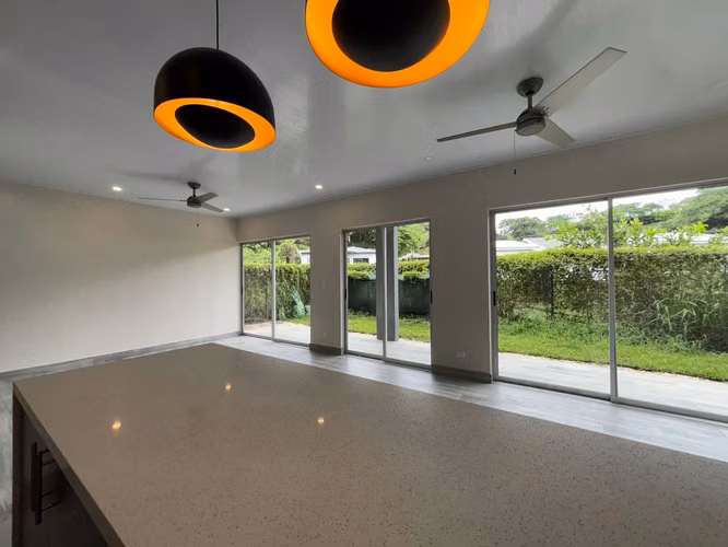 VENTA O ALQUILER DE CASA EN CONDOMINIO LIV 52 - BELEN - Imagen 19