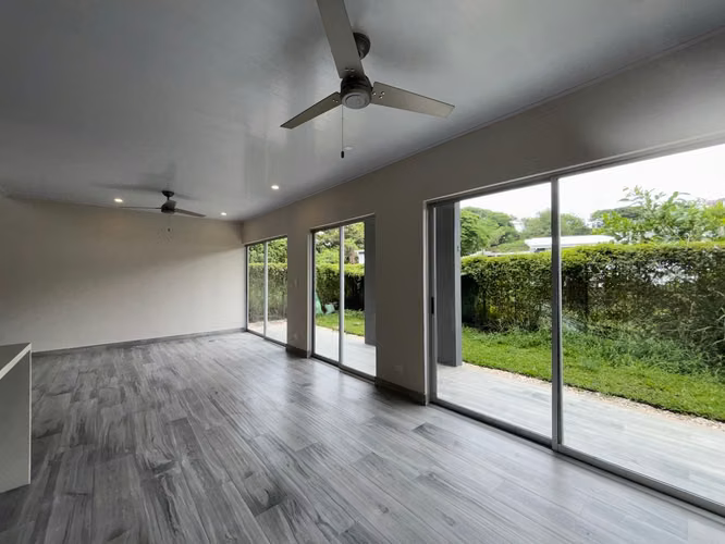 VENTA O ALQUILER DE CASA EN CONDOMINIO LIV 52 - BELEN - Imagen 18