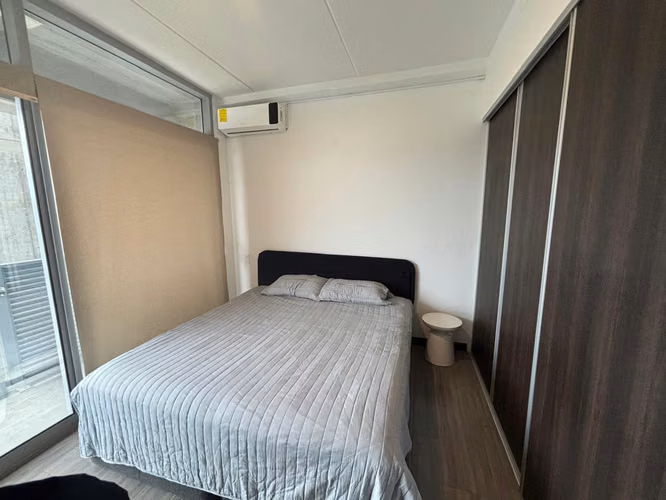 Alquiler Apto amoblado en QBO Nunciatura: piso 9 con terraza y AC - Imagen 7