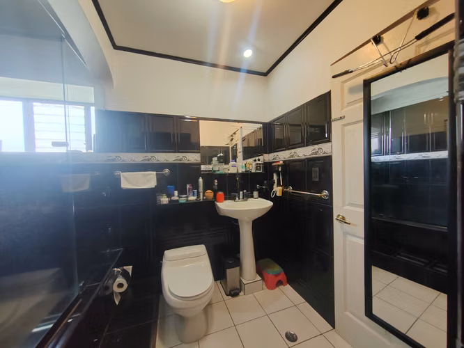 Venta Casa Independiente en Belén | Oficina, Terraza, Jacuzzi y 300 m² - Imagen 17