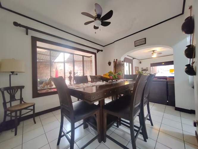 Venta Casa Independiente en Belén | Oficina, Terraza, Jacuzzi y 300 m² - Imagen 6