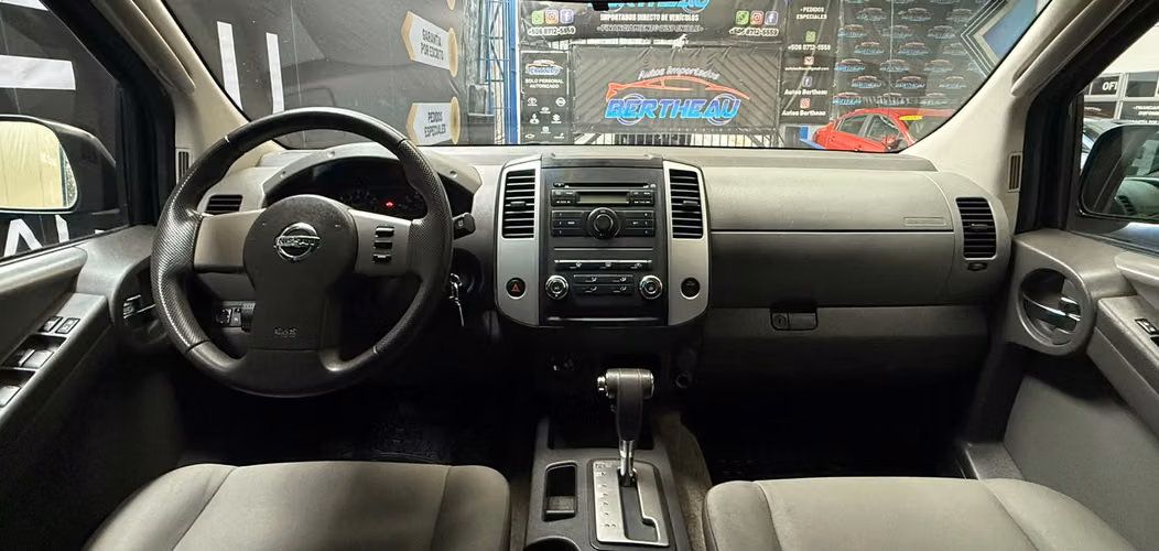 NISSAN XTERRA 2010 NEGRO AUTOMÁTICO 4X4 - Imagen 3