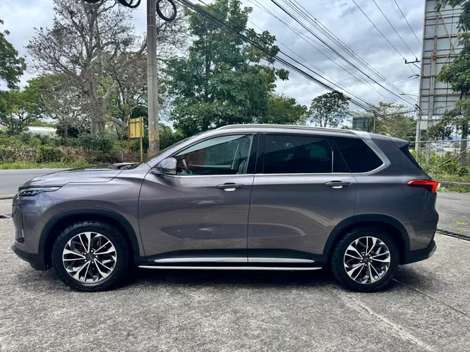 Maxus SUV , Automático, 4x2, Motor 1500cc - Imagen 5
