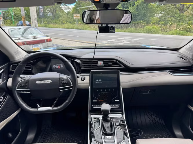 Maxus SUV , Automático, 4x2, Motor 1500cc - Imagen 11