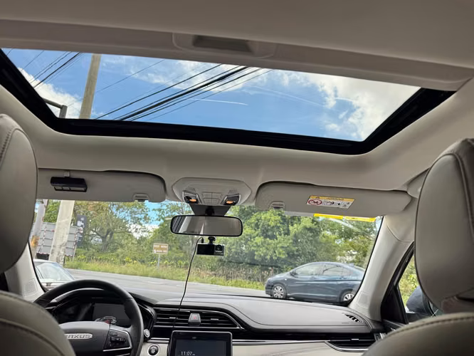 Maxus SUV , Automático, 4x2, Motor 1500cc - Imagen 9
