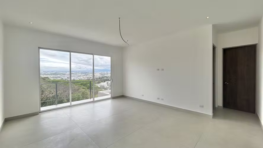 CASA A ESTRENAR EN ALQUILER o VENTA | ELEGANCIA, VISTA Y EXCLUSIVIDAD EN GUACHIPELÍN NORTE, ESCAZÚ - Imagen 9