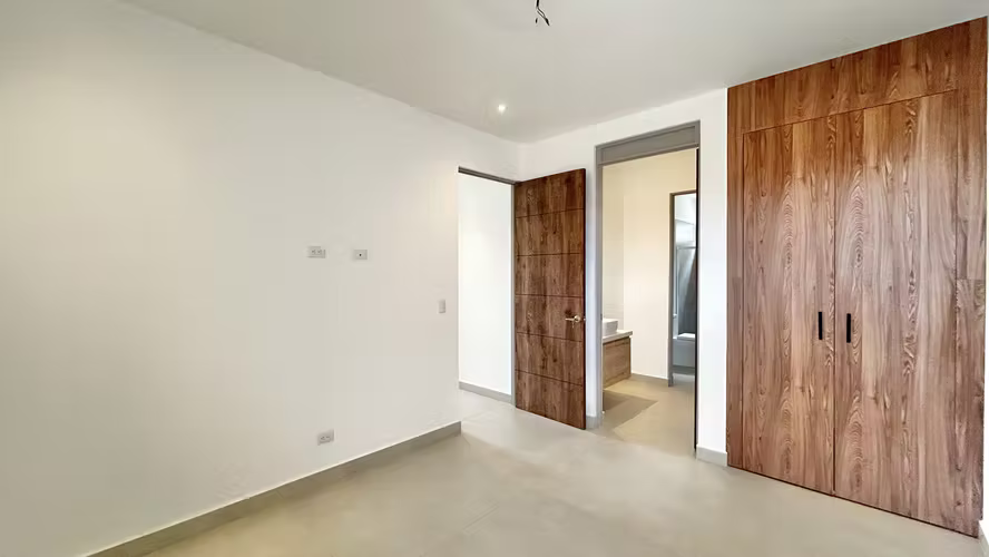 CASA A ESTRENAR EN ALQUILER o VENTA | ELEGANCIA, VISTA Y EXCLUSIVIDAD EN GUACHIPELÍN NORTE, ESCAZÚ - Imagen 13