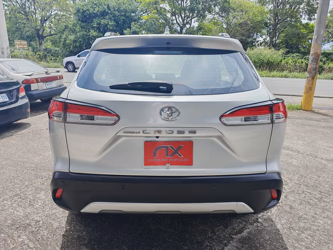 Toyota Corolla Cross, Automático, 4x2, Mod 2024, Motor 2000cc - Imagen 4