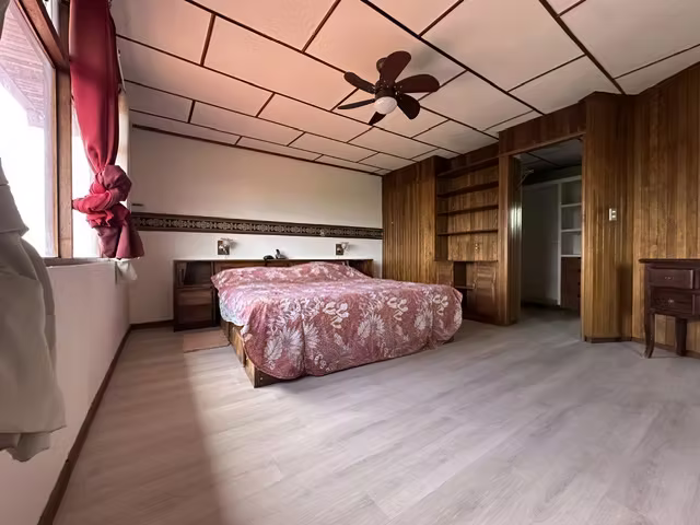 Se VENDE CASA de dos niveles con uso de suelo Mixto en San Pablo de Heredia