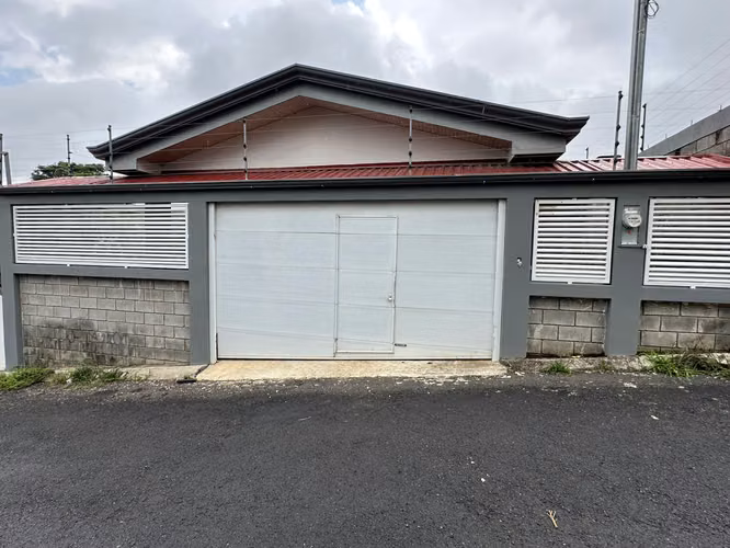 Alquiler de casa en San Rafel de Heredia  Gran Oportunidad