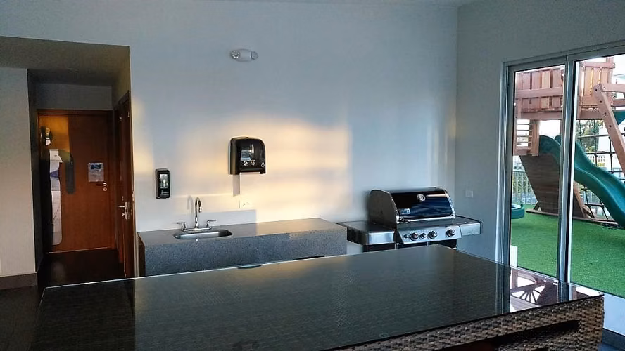 Apartamento de un dormitorio en torre en Los Yoses - Imagen 19