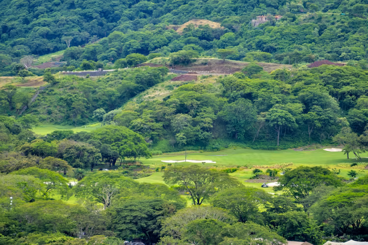38 Hectáreas al frente de Zapotal Golf & Beach Club - Imagen 8