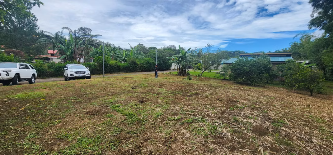 Lote en pequeña comunidad cerrada en Naranjo - Imagen 13