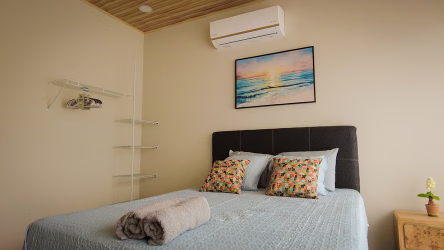Casa de 2 hab., AC, con Piscina a 20 min de las playas | Casas Numu - Imagen 7