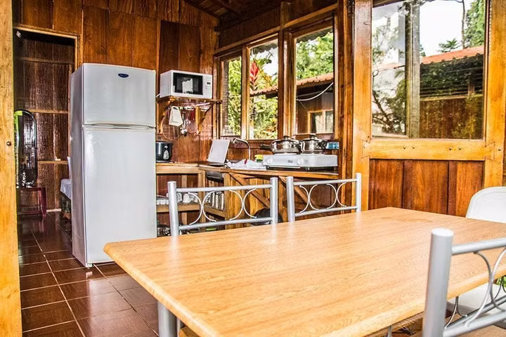 Venta de Hotel AMUEBLADO en San Ramón de Alajuela. 24-671 - Imagen 5