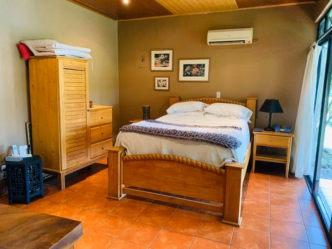 Vendo Quinta de Recreo en Orotina con Casa y Apartamento